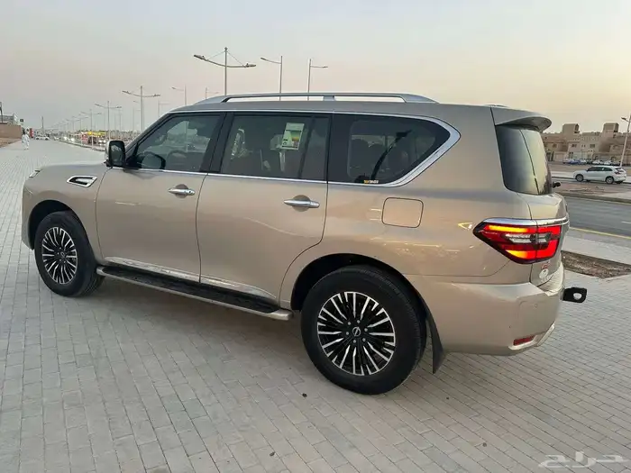 باترول بلاتينيوم 2022 فل كامل سعودي بحالة الوكالة 6