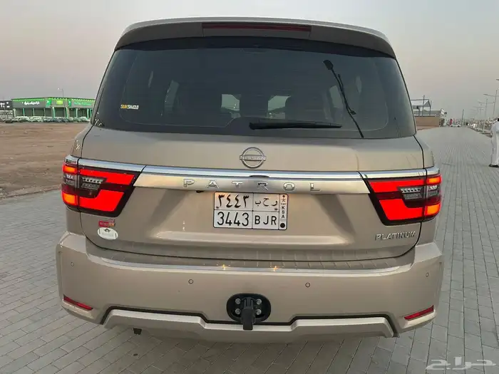 باترول بلاتينيوم 2022 فل كامل سعودي بحالة الوكالة 8