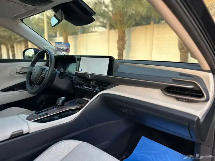 تويوتا كراون بريميوم 2025 شبه جديدة 18