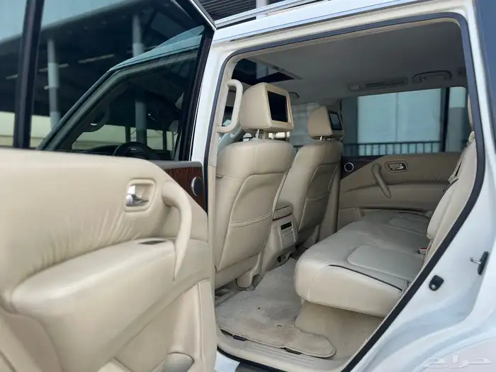 نيسان - باترول - 2014 - سعودي - بلاتينيوم 3