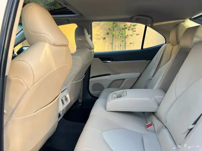 تويوتا. كامري 2022 18