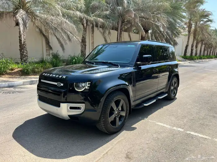 لاند روفر ديفندر موديل 2023 خليجي موجودة بدبي 0