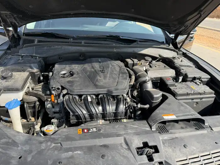 هيونداي ازيرا لون اسود داخلي أسوده ممشى قليل محركات بلد 34