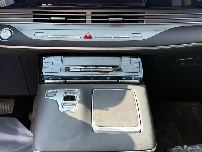 هيونداي ازيرا لون اسود داخلي أسوده ممشى قليل محركات بلد 11