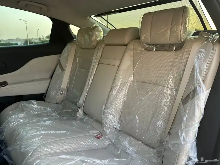 تويوتا كراون بريميوم 2025 شبه جديدة 16