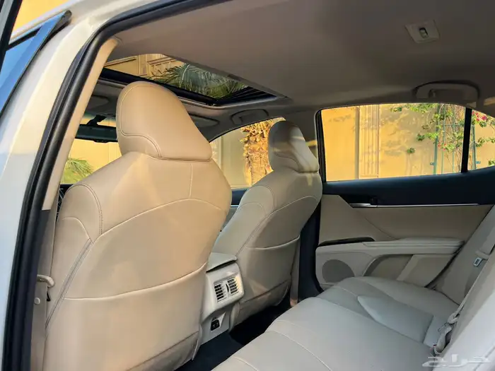 تويوتا. كامري 2022 19