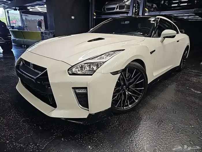 نيسان جي تي ار gtr مديل 2021 0