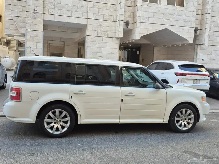 فورد فليكس 4