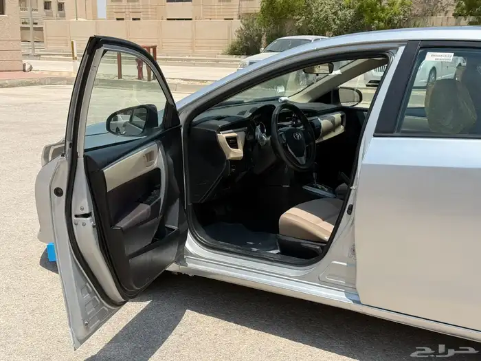 تويوتا كورولا 2016 12