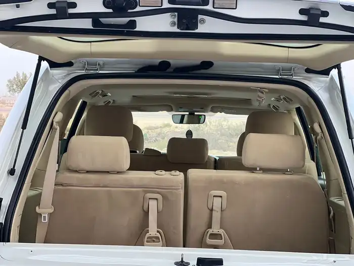 جيب لاندكروزر جكس ار مديل 2017 الممشى 288 13