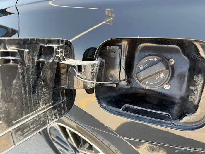 هيونداي ازيرا لون اسود داخلي أسوده ممشى قليل محركات بلد 19