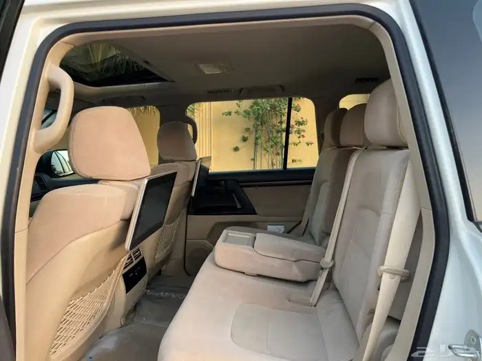 تويوتا لند كروزر GXR سعودي 16