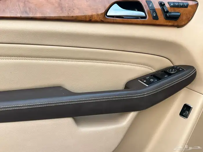 مرسيدس ML 500 2015 ( بحالة الوكالة ) 21