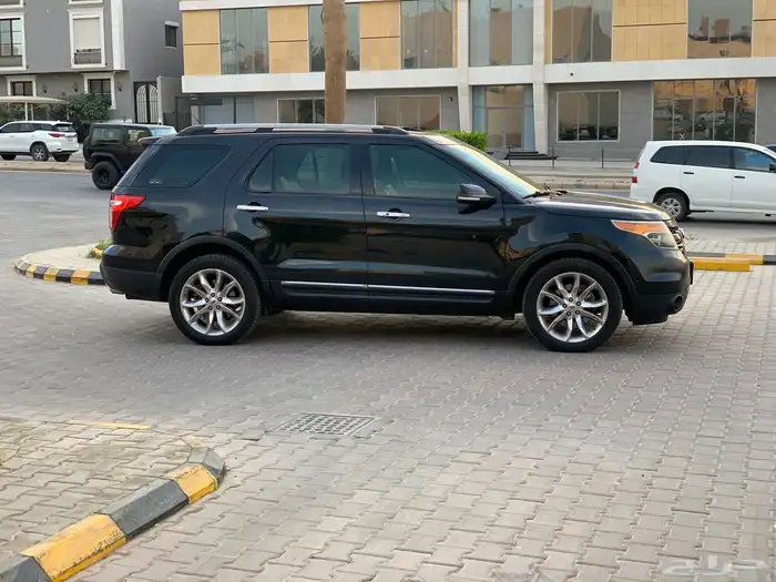 فورد اكسبلورر 2013 اعلى فئه ليمتد 10