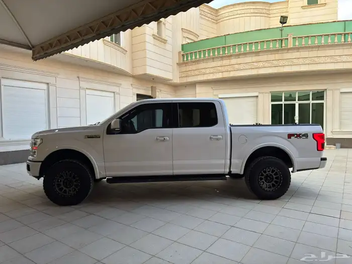فورد F 150 قمه فالنظافة الحمدلله ثمانيه سلندر 4