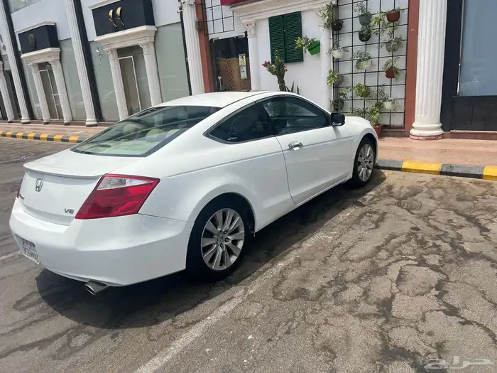 هوندا اكورد 1