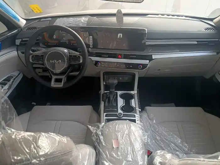 كيا k5 استاندر مطور GL2026 7