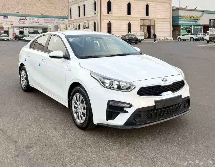 كيا K3 ( بنزين ) 2021 شبه جديدة للبيع 2