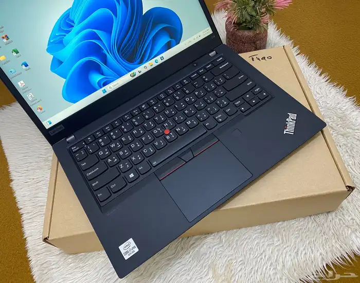 لابتوب لينوفو Thinkpad T14 شاشه لمس كور i7 شبه الجديد 1