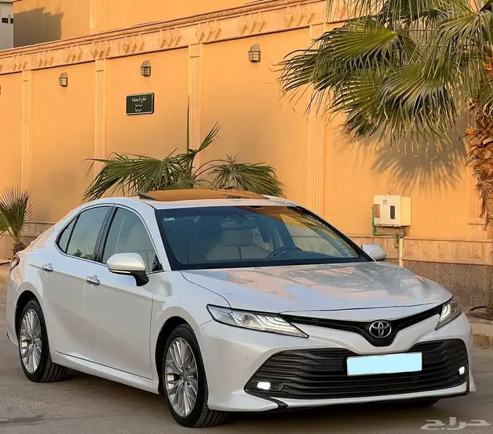 تويوتا. كامري 2022 5