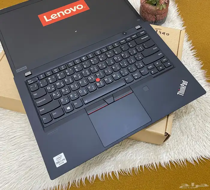 لابتوب لينوفو Thinkpad T14 شاشه لمس كور i7 شبه الجديد 18