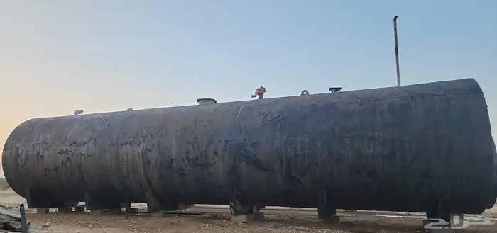 خزانات محروقات شبه جديده واستخدام قليل 104 طن العدد 2 0