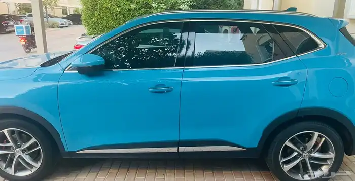 luxury Trophy MG HS low miles like new 2022 13