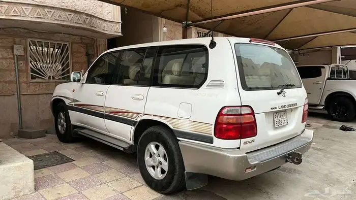 تويوتا لاندكروزر GXR 4500 بنزين دبل جير عادي 7