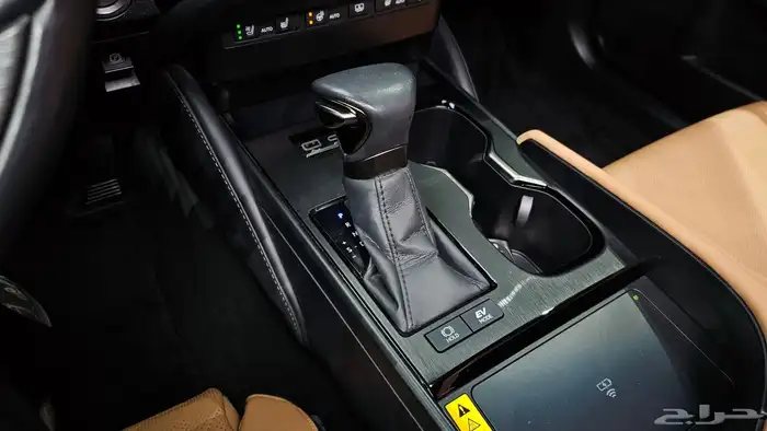 للاستيرادمن كوريا لكزس ES300 2023 13