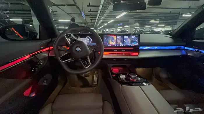 مملوكة لدى العصيمي قيد الشحن   BMW 520i m kit بلاك اديشن2025 10