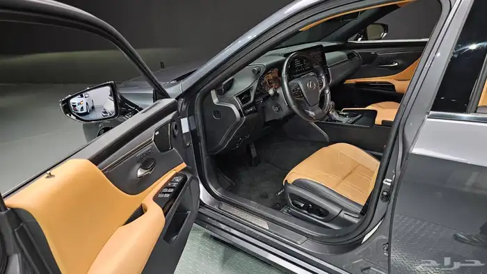 للاستيرادمن كوريا لكزس ES300 2023 9