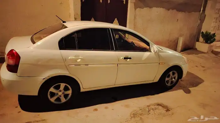 سيارة اكسنت 2010.. قير اوتوماتيك فحص جديد..ماشيه 325 الف.. 3