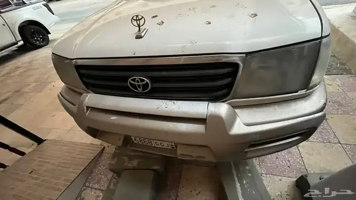 تويوتا لاندكروزر GXR 4500 بنزين دبل جير عادي 8