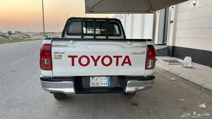 تويوتا هايلوكس 5