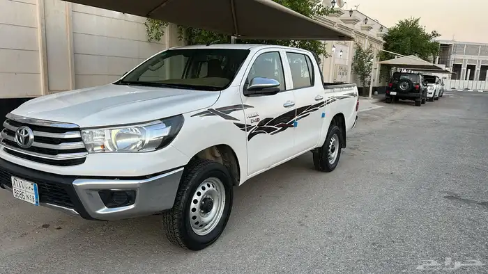 تويوتا هايلوكس 1