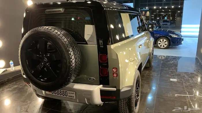 للبيع دفيندر 6 سلندر وكالة البحرين موديل 2020 نظيف مره 9