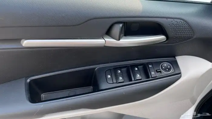 كيا سونيت 2023 8