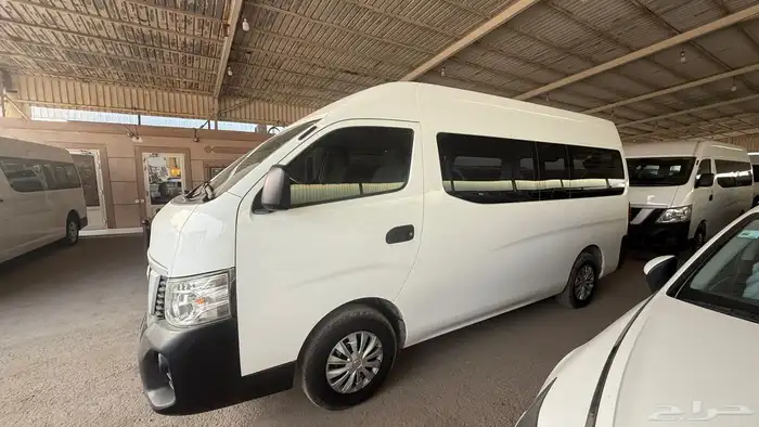 للبيع باص نيسان اورفان ديزل 2