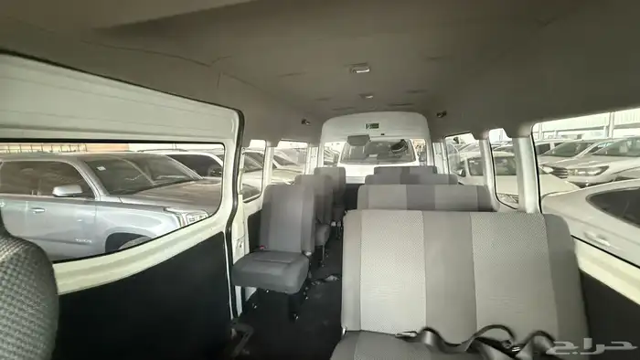 للبيع باص نيسان اورفان ديزل 4