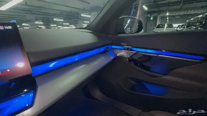 مملوكة لدي العصيمي قيد الشحن _ BMW520i MKIT بلاك اديشن2025 15