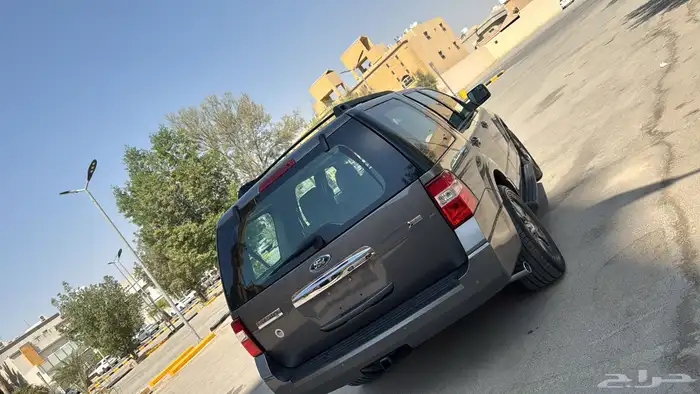 فورد Expedition توكيلات الجزيرة  1 2  فل ماشي قليل 24