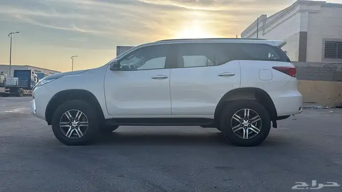 فورتشنر 6 سلندر 2019 - عداد 135 الف كم 15