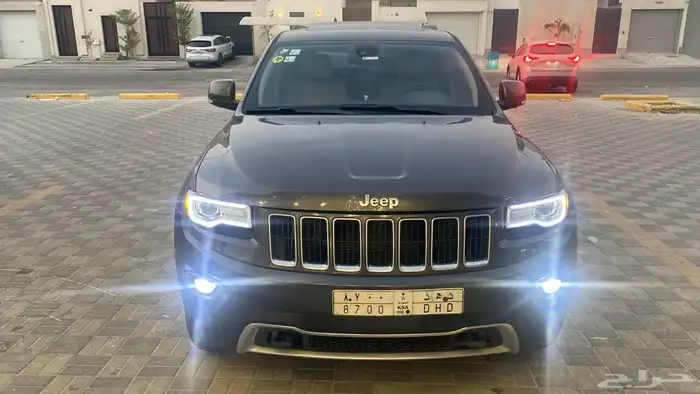 جيب جراند شيروكي لمتيد 1