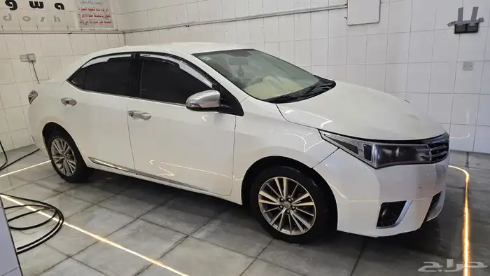 Toyota Corolla 2014   فئة GLI فل كامل 1