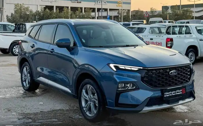 فورد تيرتورى موديل 2025 امبيانتى مستخدم نضيف 1