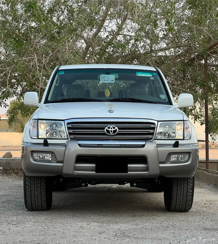لاندكروزر V-XR نص فل 2004 0