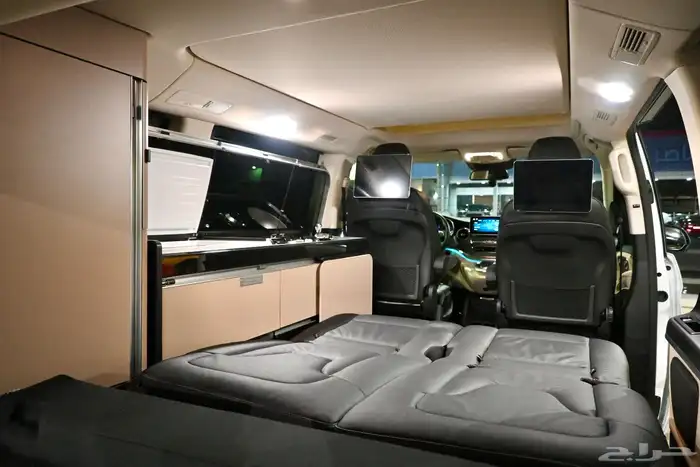 مرسيدس V-Class Marco Polo 2023 23