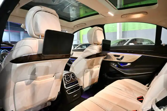 مرسيدس S560 2018 14