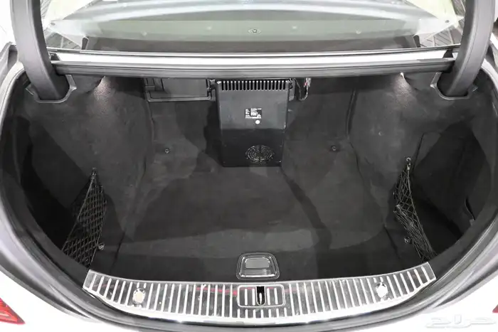 مرسيدس S560 2018 21