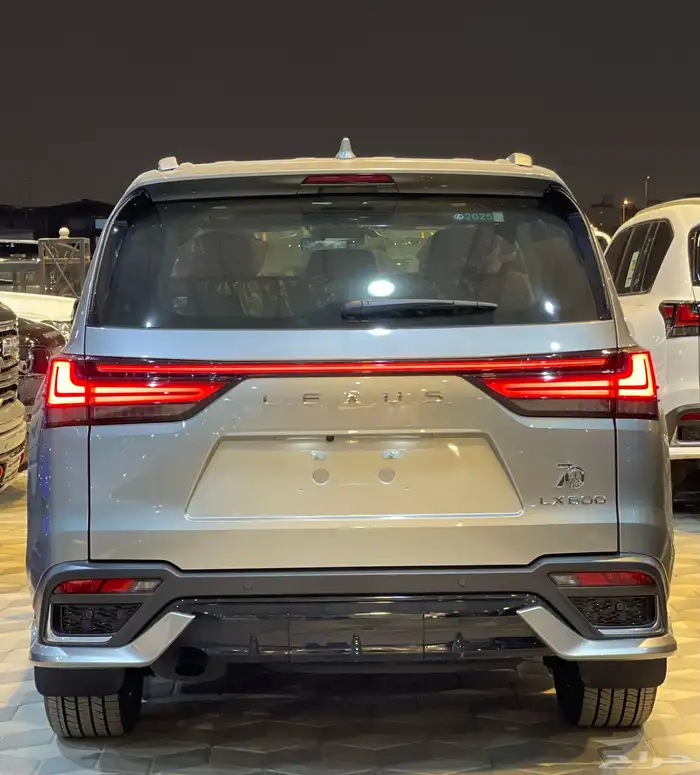 لكزس اف سبورت الساير 2025 2